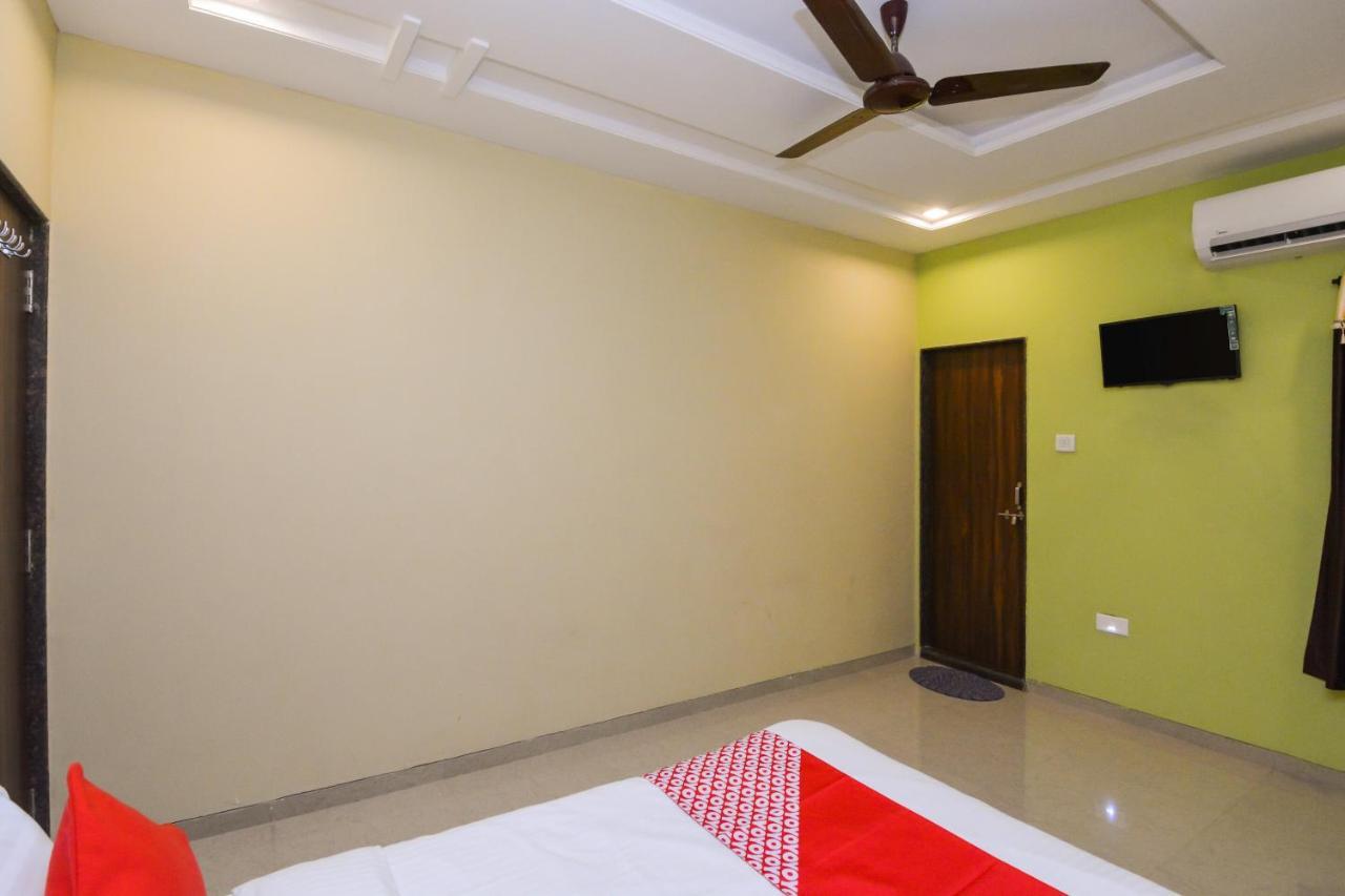 Hotel Sukrangu Palace Shirdi Exterior foto