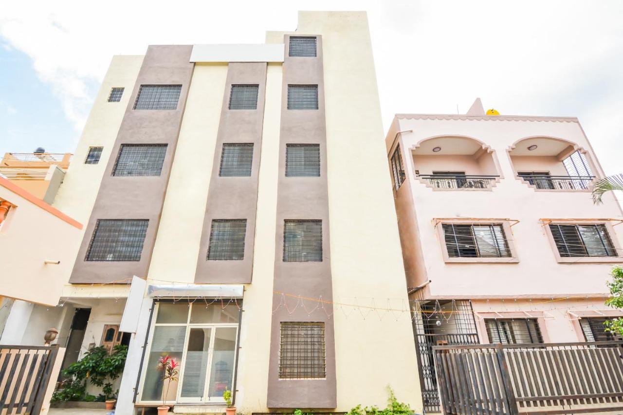 Hotel Sukrangu Palace Shirdi Exterior foto