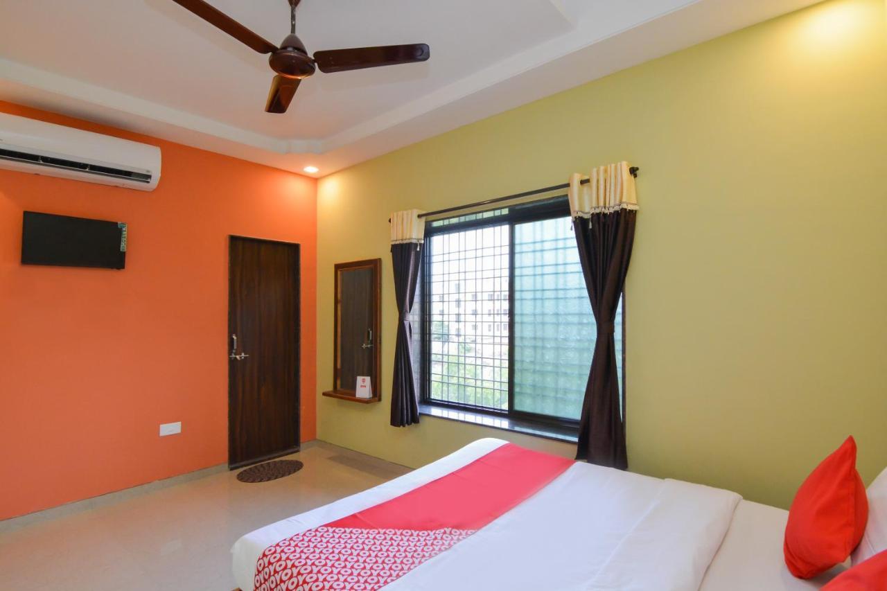 Hotel Sukrangu Palace Shirdi Exterior foto