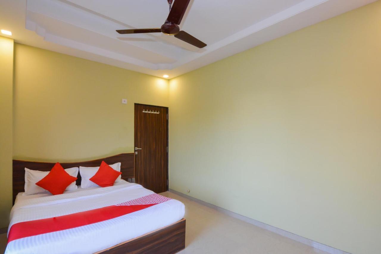 Hotel Sukrangu Palace Shirdi Exterior foto