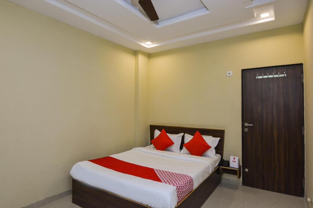 Hotel Sukrangu Palace Shirdi Exterior foto
